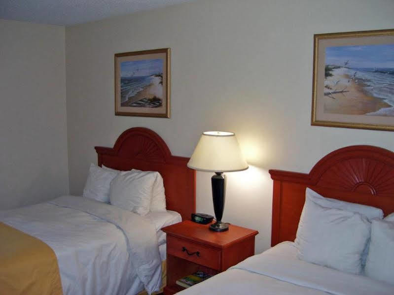 ממפיס Comfort Inn Airport מראה חיצוני תמונה