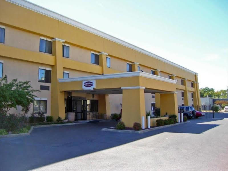 ממפיס Comfort Inn Airport מראה חיצוני תמונה